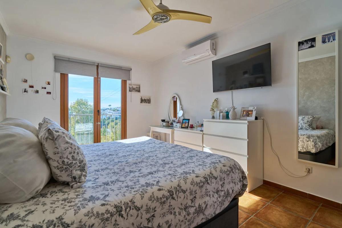 Sale of independent chalet in Calle Castaño, 42, Fuengirola
photo 5
