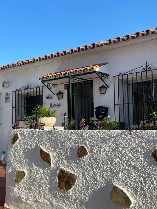 Venta de chalet independiente en Calle Higueras, 2, Fuengirola
photo 2
