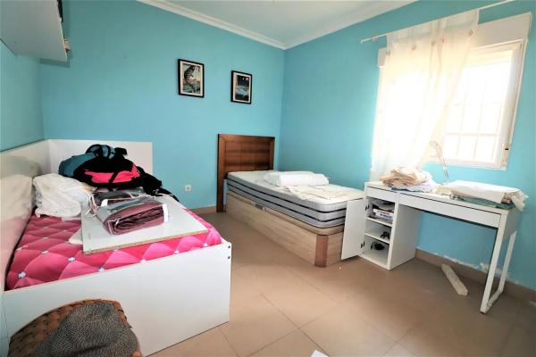 Коттедж на продажу в  Zona Puerto Deportivo, Фуэнхирола photo 4