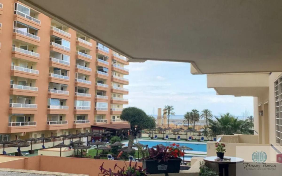 Sprzedaż mieszkania w Calle Martínez Catena s/n, Fuengirola
photo 1