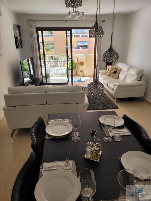 Sprzedaż mieszkania w Calle Martínez Catena s/n, Fuengirola
photo 3