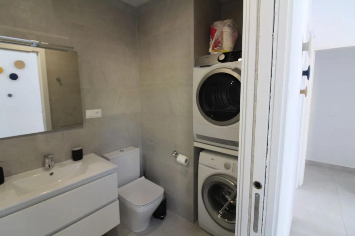 Продажа отдельного шале в  Las Palmas, 18, Фуэнхирола photo 3