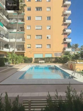 Piso en venta en Zona Puerto Deportivo, Fuengirola photo 1