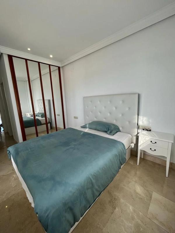 Sprzedaż niezależnego domku jednorodzinnego w Calle Orquídea, Fuengirola photo 4