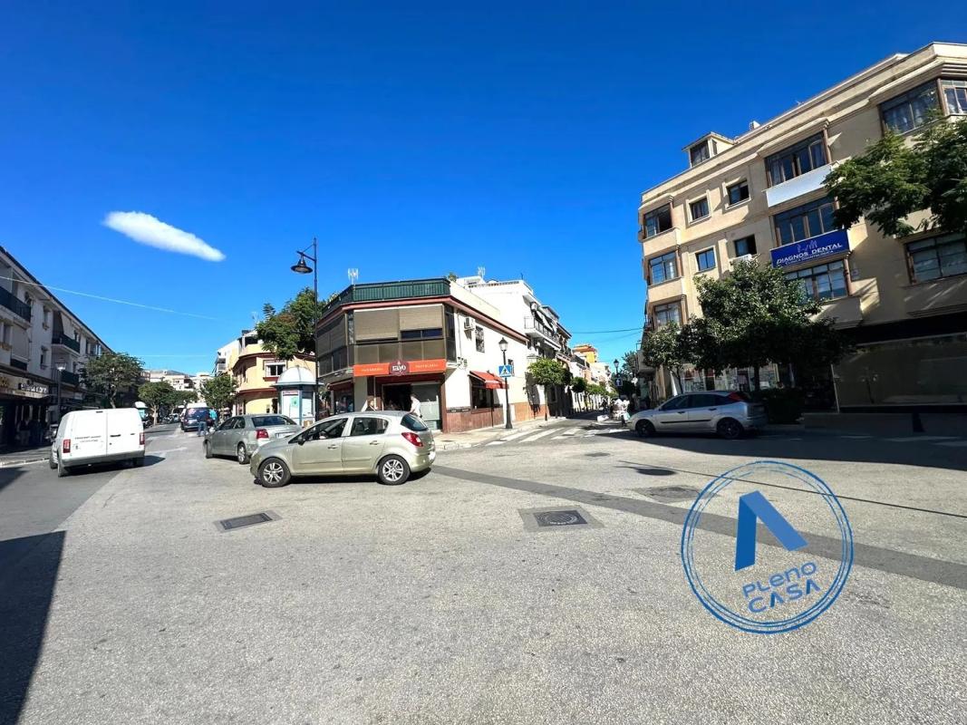 Продажа квартиры на Centro Ciudad, Фуэнхирола
photo 1