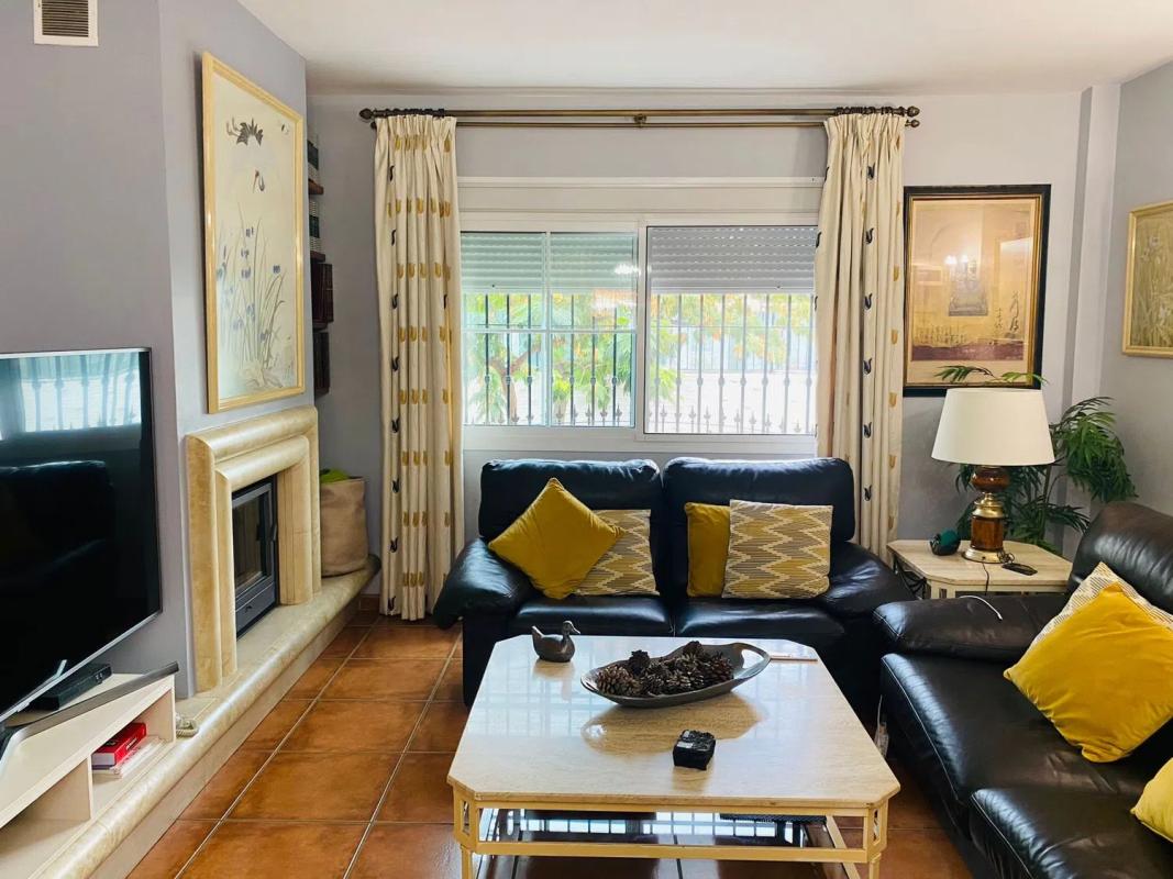 Venta de chalet independiente en Calle mar, Fuengirola
 photo 2