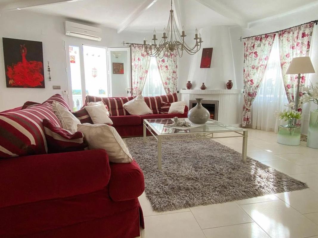 Venta de chalet independiente en Calle los Mirlos, Fuengirola
 photo 4