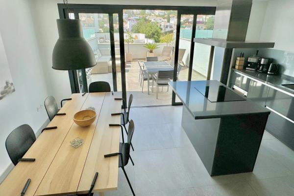 Wolnostojąca willa na sprzedaż w  Calle los Helechos, 12, Fuengirola photo 4