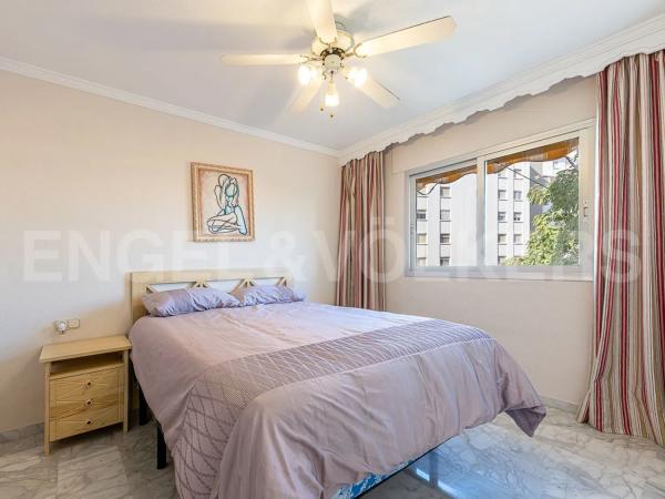 Piso en venta en Zona Sohail, Fuengirola thumbnail 2