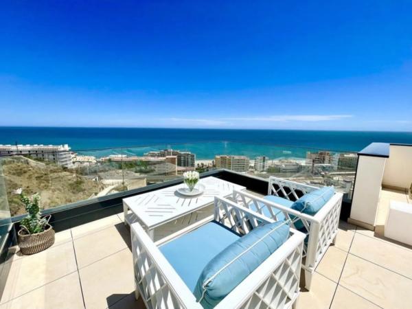 Penthouse na sprzedaż w  Las Gaviotas, Fuengirola photo 1