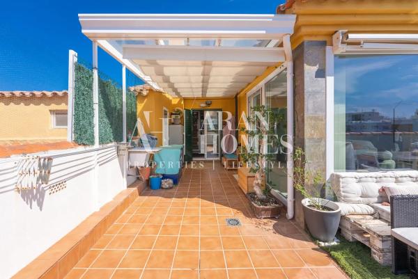 Ático en venta en  Calle Granados del Higuerón, Fuengirola photo 4