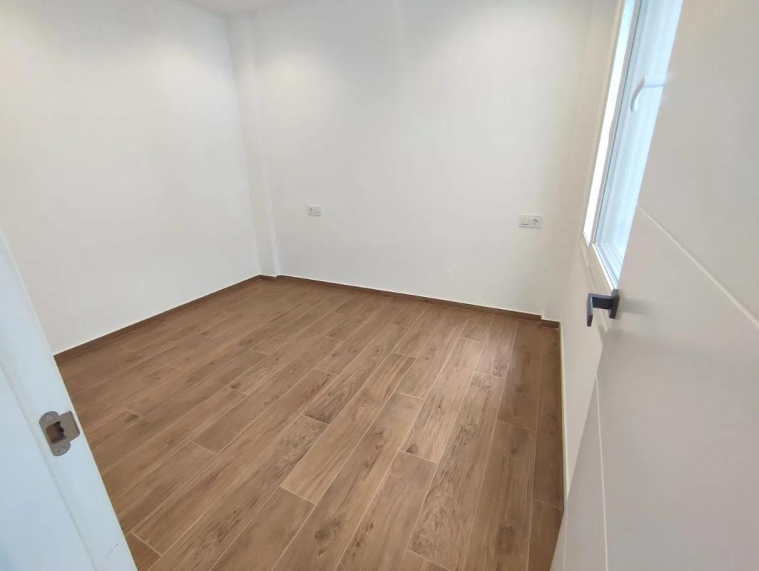 Продажа отдельного шале в Calle Madrid, Фуэнхирола photo 4