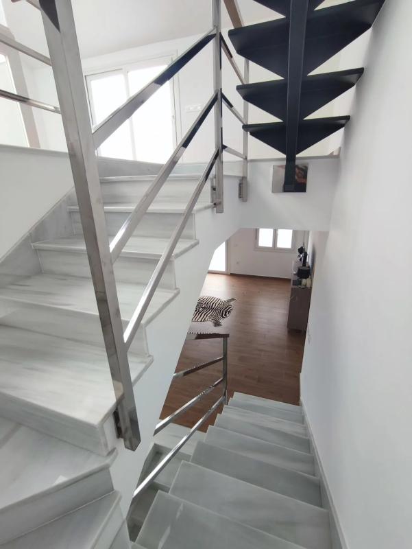 Продажа отдельного шале в Calle Madrid, Фуэнхирола photo 5