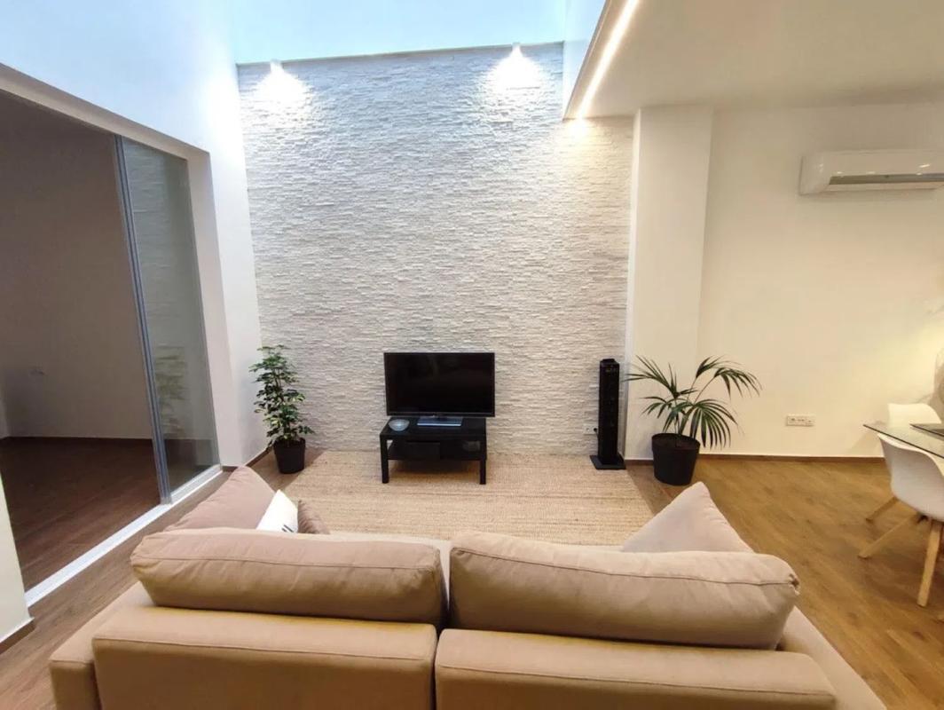Продажа отдельного шале в Calle Madrid, Фуэнхирола photo 5