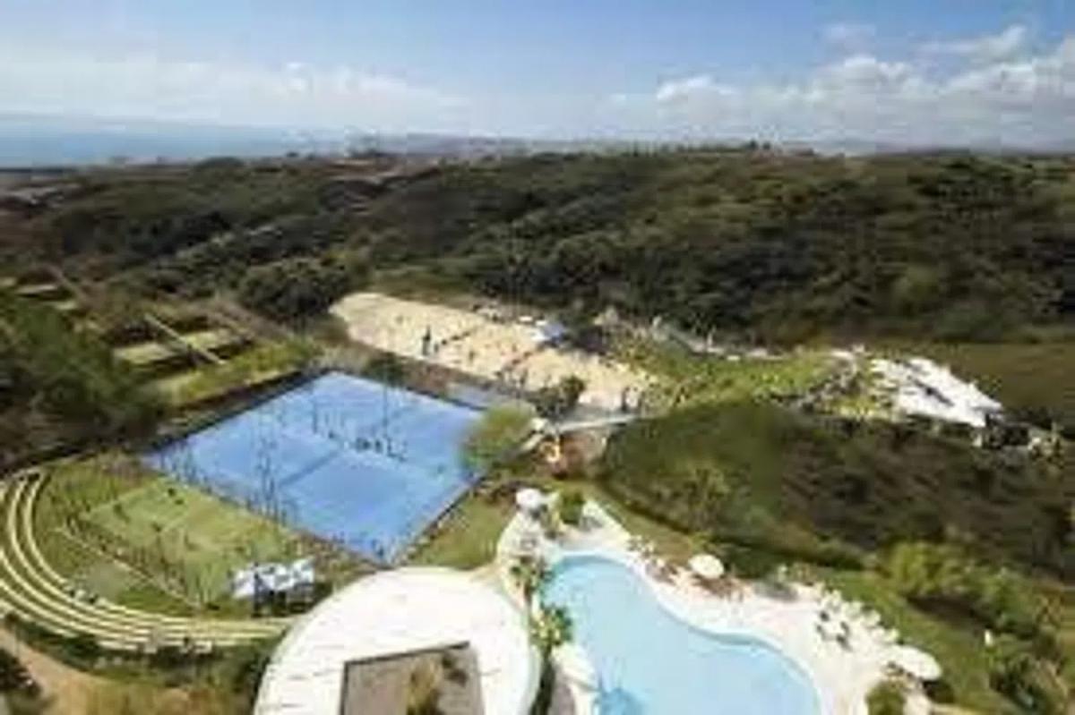 Sale of independent chalet in Las Gaviotas, Fuengirola
photo 4