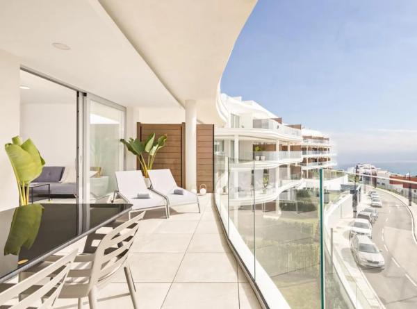 Apartment for sale in  Calle Margarita Salas, 1, Fuengirola photo 1