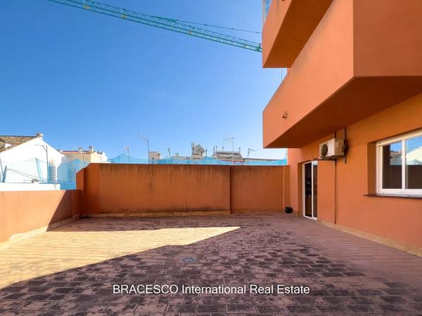 Piso en venta en  Calle Victoria, Fuengirola photo 4