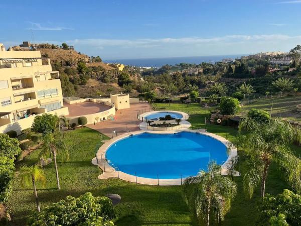 Mieszkanie na sprzedaż w  Avenida de Cibeles, 14, Benalmádena photo 1