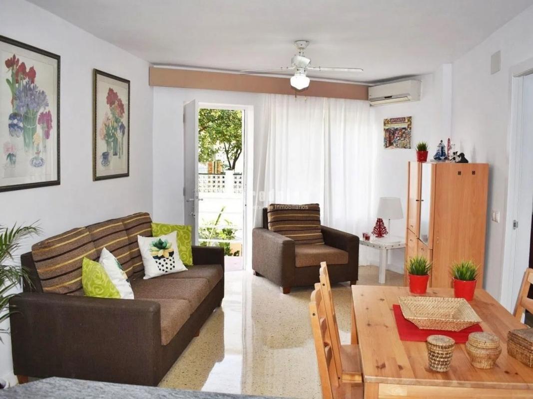 Venta de piso en Solymar - Puerto Marina, Benalmádena
photo 2