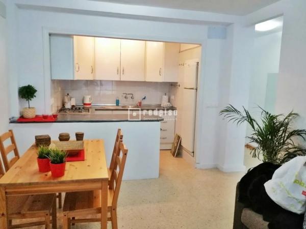 Apartment for sale in  Solymar - Puerto Marina, Benalmádena photo 4