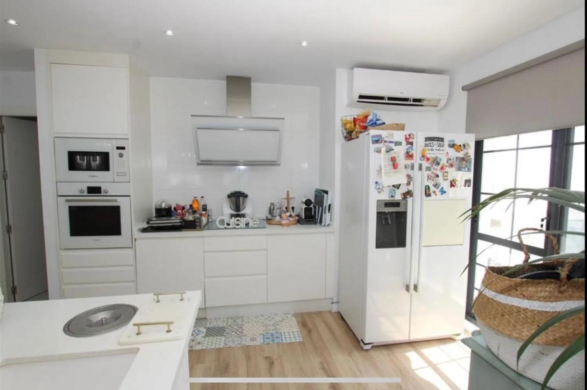 Sale of independent chalet in Calle Plumaria s/n, Benalmádena
photo 2
