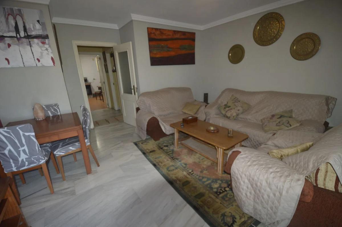 Venta de piso en Calle Medina Azahara, 4, Benalmádena
photo 2