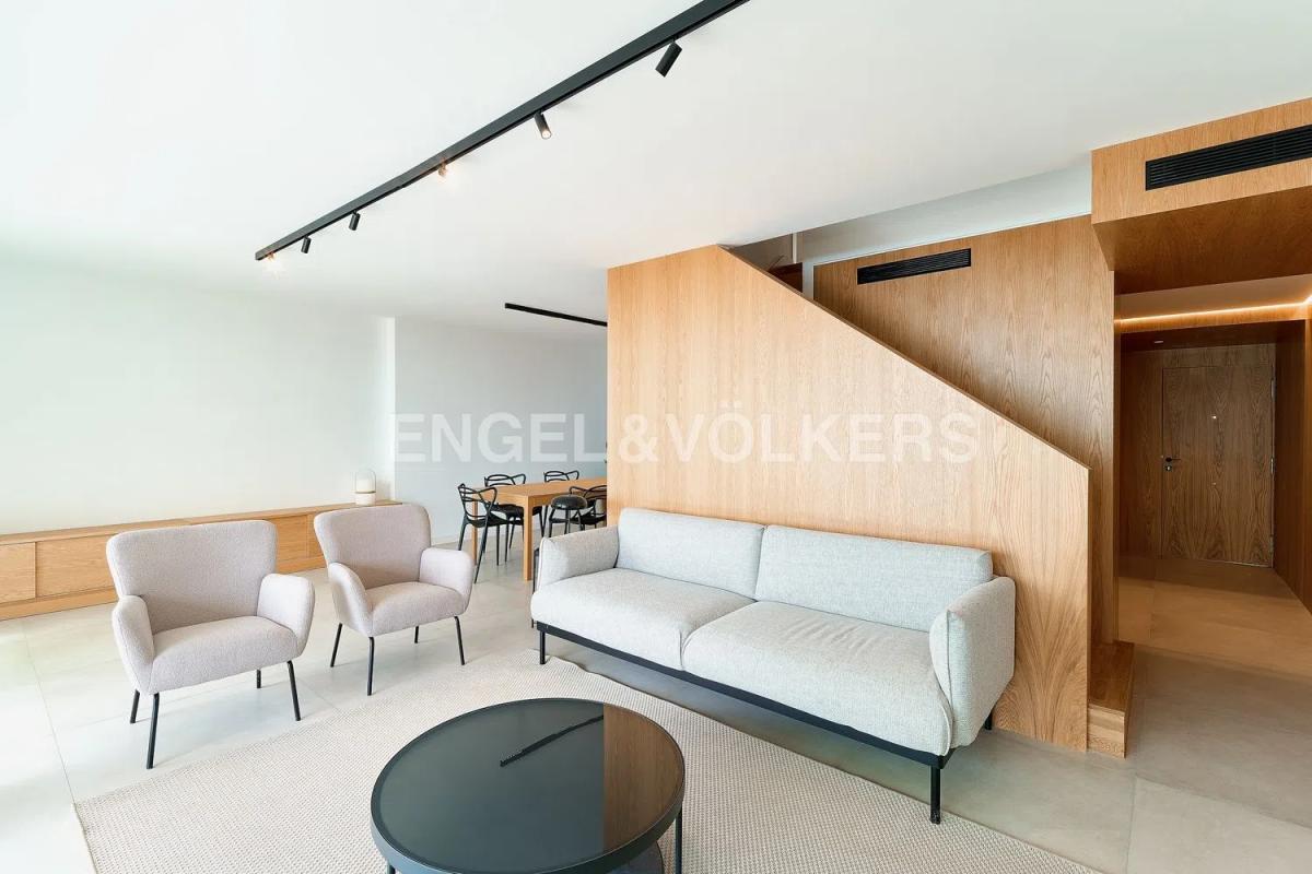 Продажа дуплекса на Barrio Zona Centro Comercial Torrequebrada, Бенальмадена photo 3