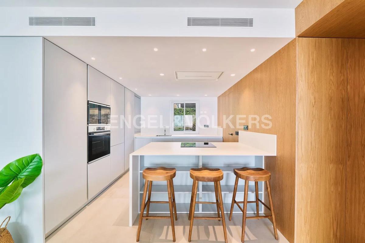 Продажа дуплекса на Barrio Zona Centro Comercial Torrequebrada, Бенальмадена photo 4