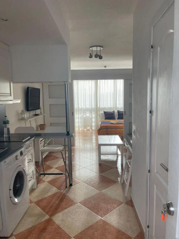 Продажа квартиры на Calle las Naciones, Бенальмадена
photo 1