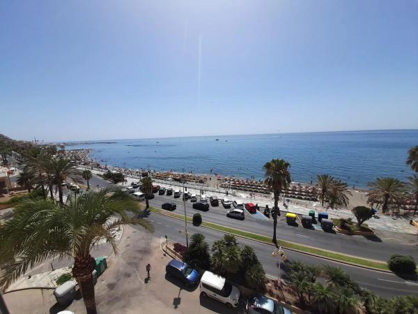Apartment for sale in  Avenida Rocío Jurado, 3, Benalmádena photo 1