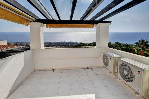 Ático en venta en  Barrio Rancho Domingo - La Hacienda, Benalmádena photo 1