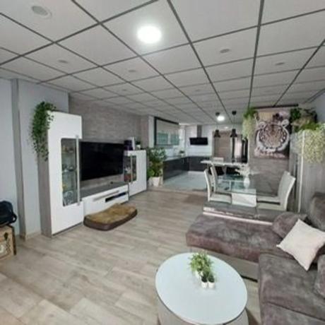 Detached villa for sale in Calle Tomillo, 25, Benalmádena photo 1