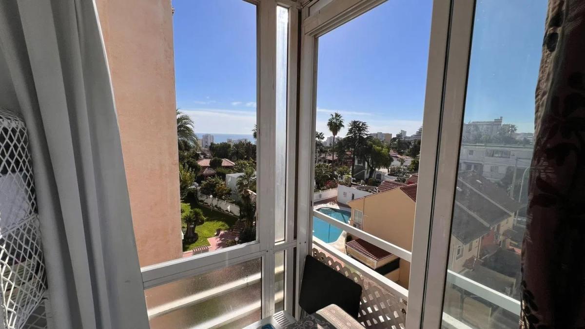 Venta de piso en Calle Levante, Benalmádena
 photo 2