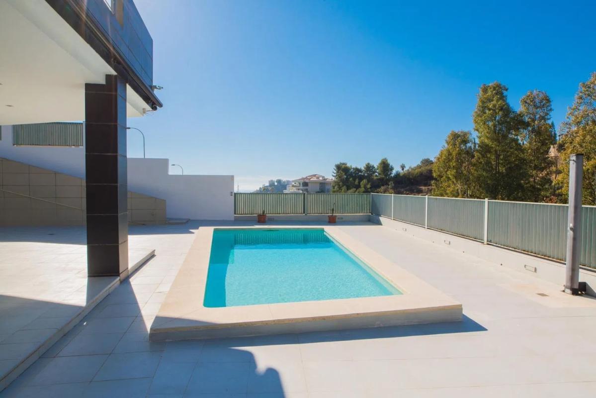 Venta de chalet independiente en Calle Icaro, Benalmádena
photo 2