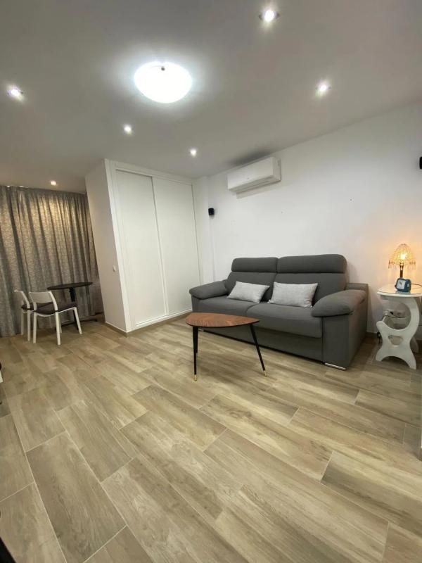 Venta de estudio en Avenida gamonal, Benalmádena photo 1