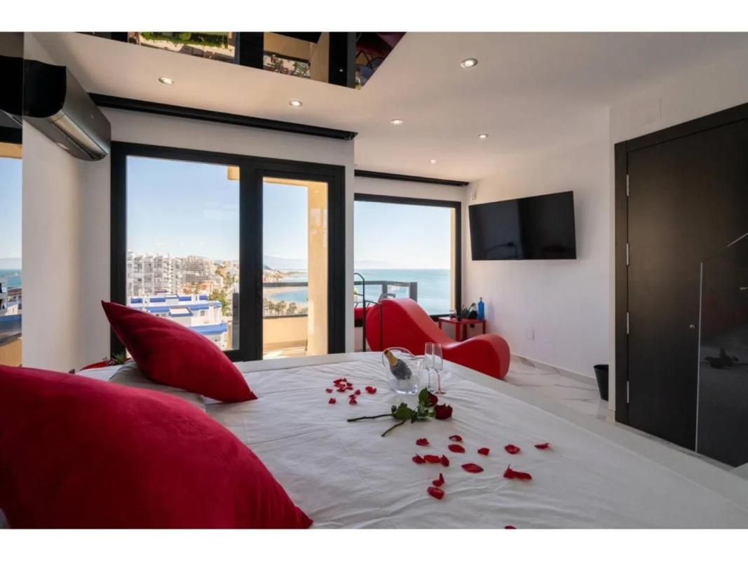 Venta de duplex en Barrio Zona Centro Comercial Torrequebrada, Benalmádena photo 1