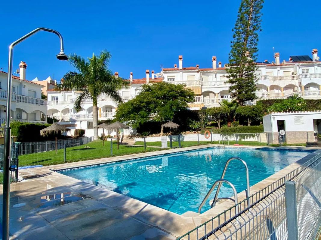 Sprzedaż niezależnego domku jednorodzinnego w Avenida del Tivoli, 13, Benalmádena photo 4