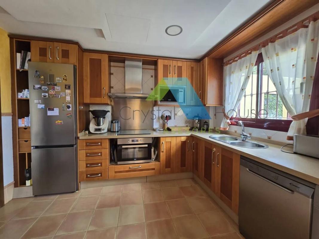 Продажа отдельного шале в Santangelo, Бенальмадена photo 4