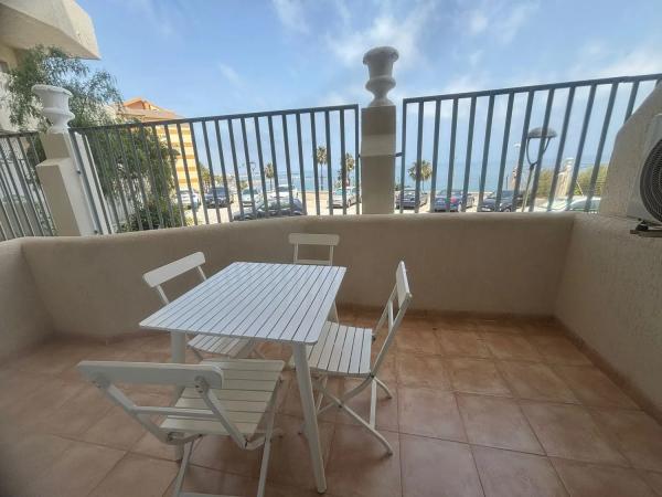 Studio for sale in Avenida del Parque, Benalmádena photo 2