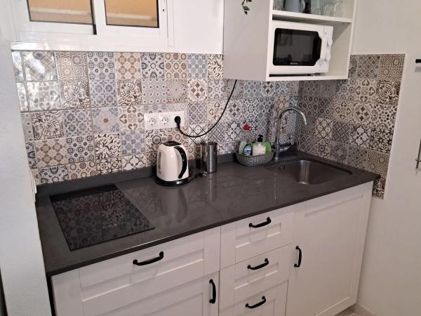 Apartment for sale in  Avenida Gamonal, 4, Benalmádena photo 2