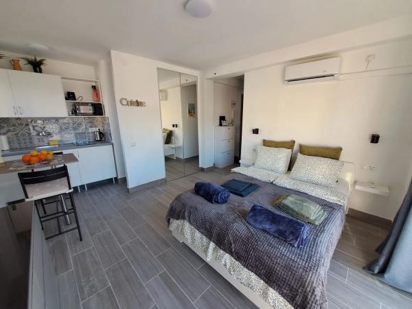 Studio for sale in Calle Piscis, 2, Benalmádena thumbnail 1