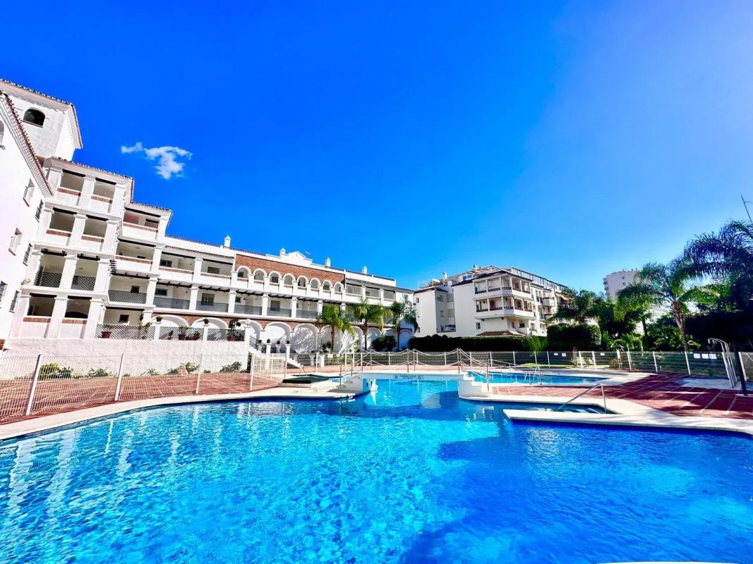 Venta de piso en Avenida las Palmeras, 4, Benalmádena
photo 2