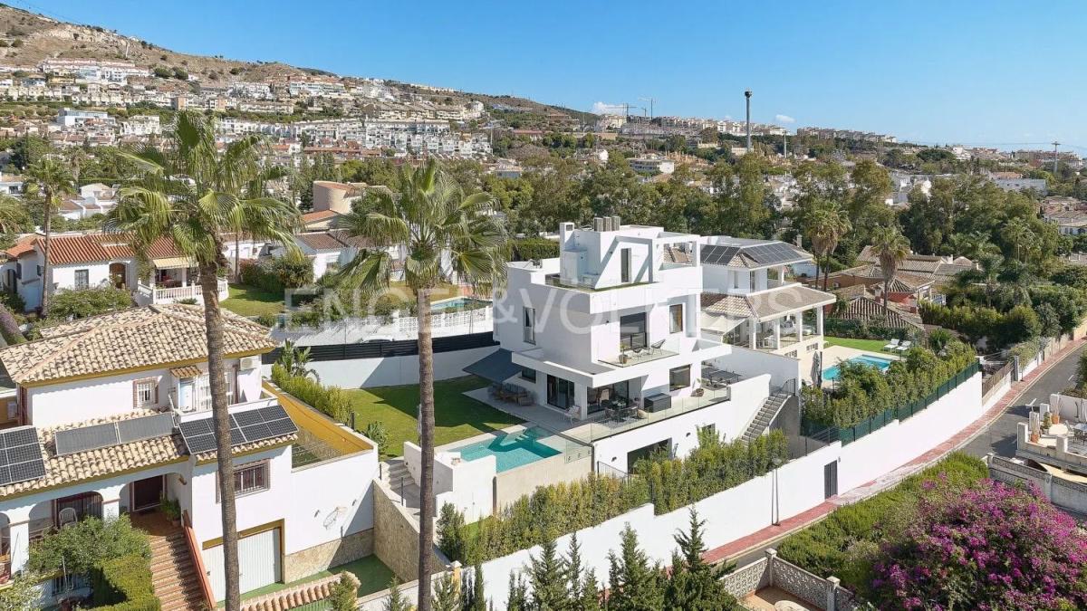 Venta de chalet independiente en Montealto, Benalmádena
photo 1
