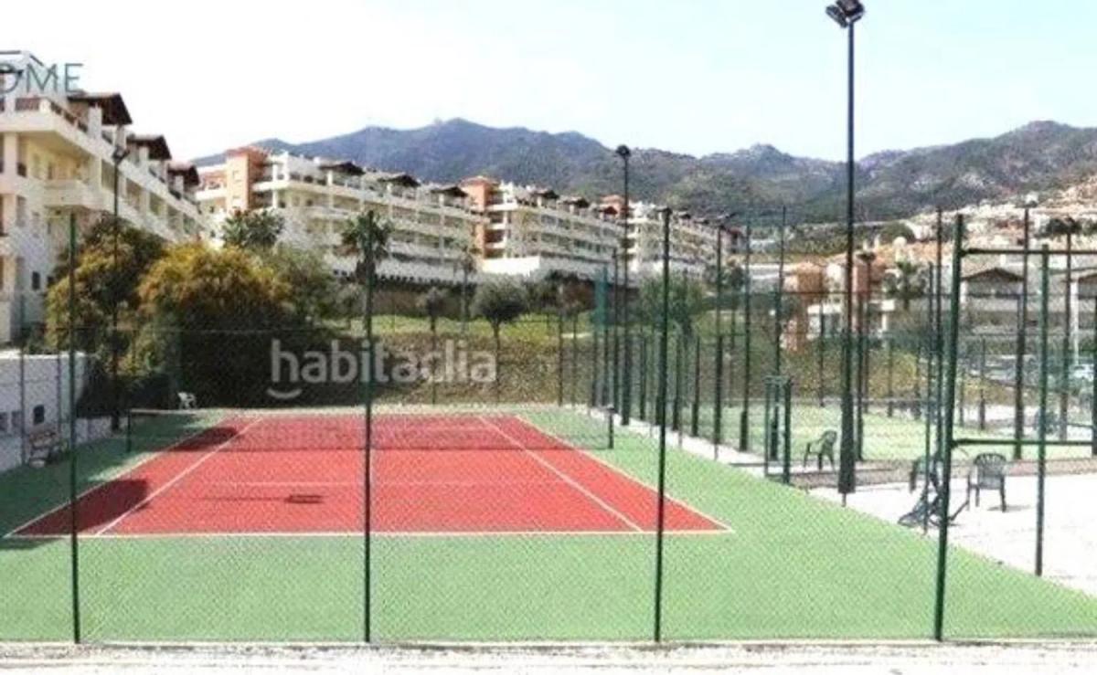 Sale of apartment in Calle Helios, 2, Benalmádena
photo 4