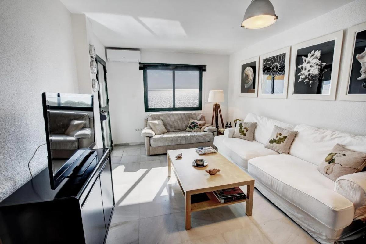 Venta de piso en Avenida Juan Luis Peralta, Benalmádena
 photo 5