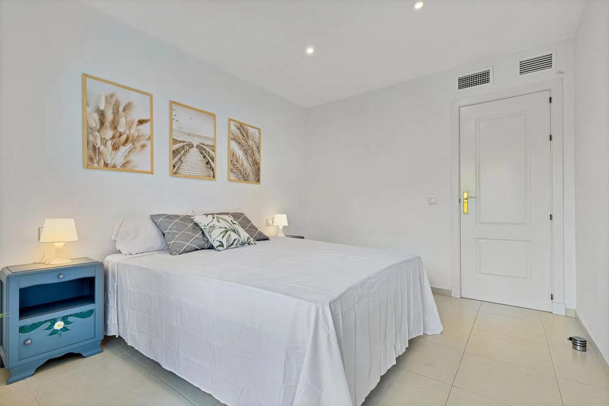 Venta de duplex en Calle Jabea, Benalmádena photo 3