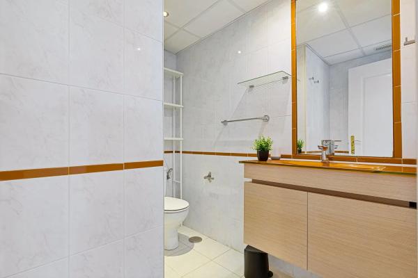Duplex for sale in Calle Jabea, Benalmádena photo 4