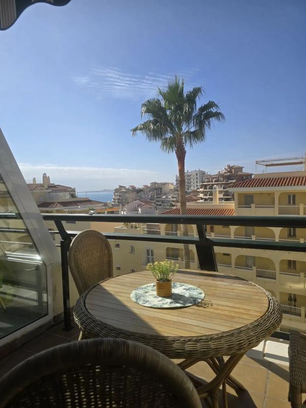 Venta de piso en Calle Faro, Benalmádena
photo 2