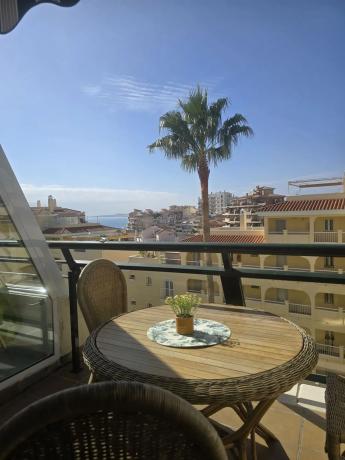 Piso en venta en  Calle Faro, Benalmádena photo 2