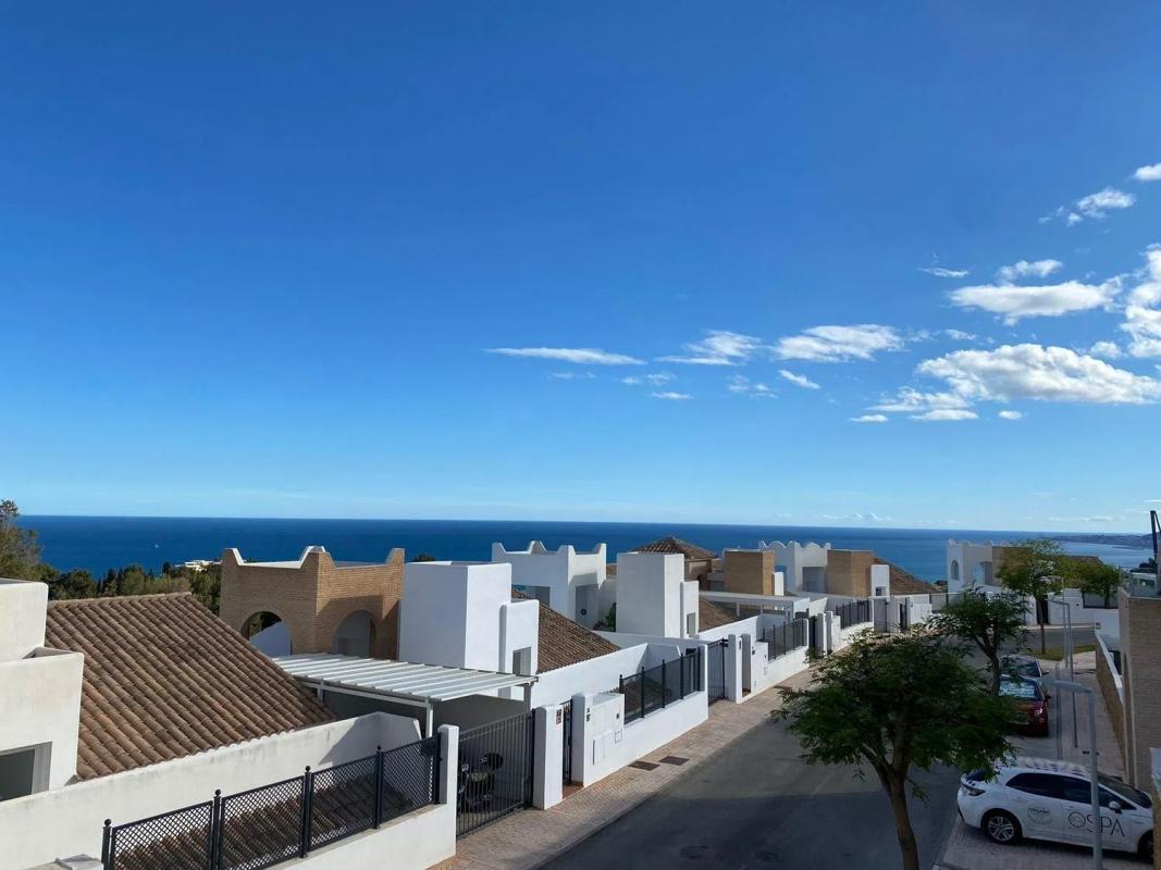 Venta de chalet independiente en Calle Macadamia, Benalmádena
photo 2